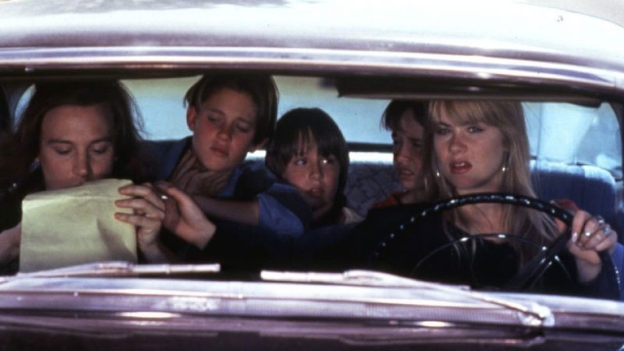 Don\'t Tell Mom the Babysitter\'s Dead Screenshot